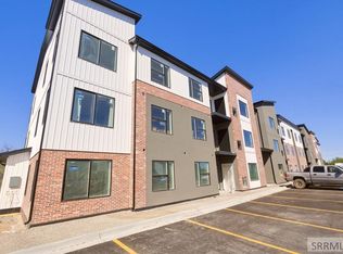 796 E Sunnyside Rd #101, Idaho Falls, ID 83404