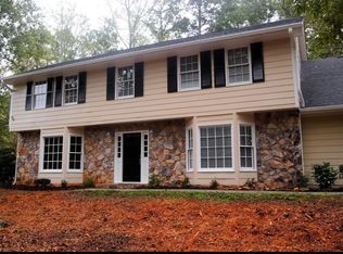 100 Forest Hall Ln, Fayetteville, GA 30214