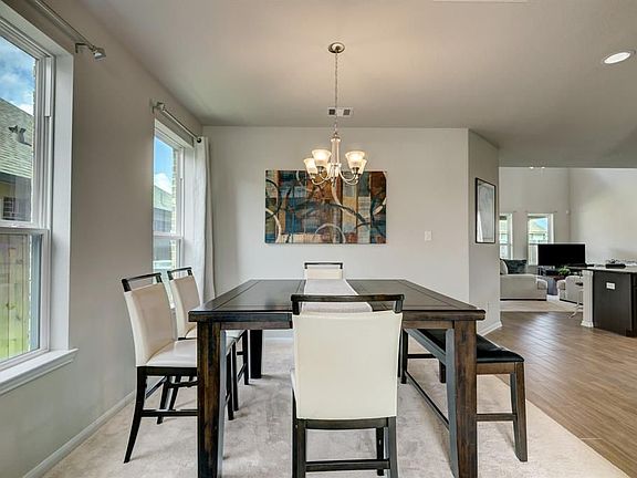 5th image of 2125 Sand Lily Dr