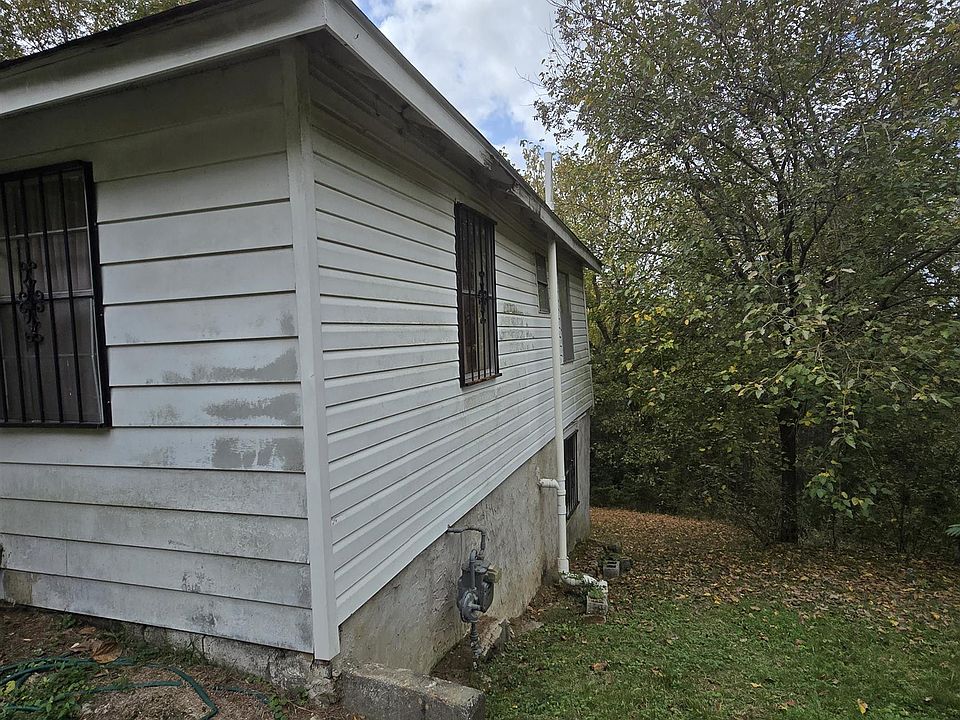 2nd image of 3324 Avenue D