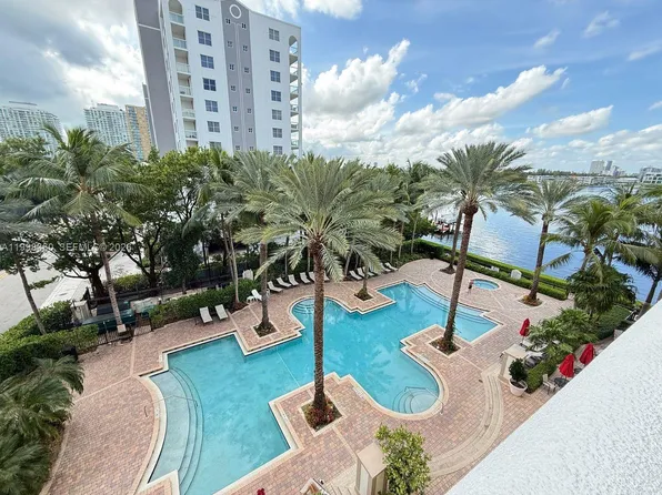 17100 N Bay Rd, Sunny Isles Beach, FL