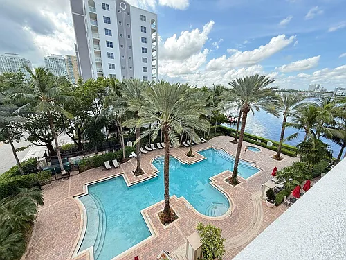 17100 N Bay Rd #1502 Photo 1