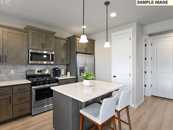 3rd image of 4318 NE 182nd St #117