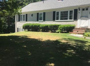 633 Mariner Cir, Cotuit, MA 02635