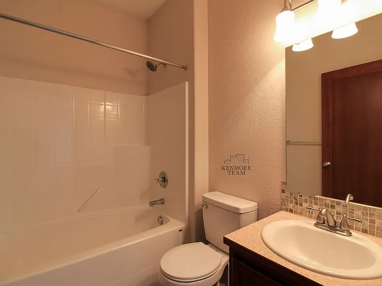 4803 Catalonia Dr — Photo 10