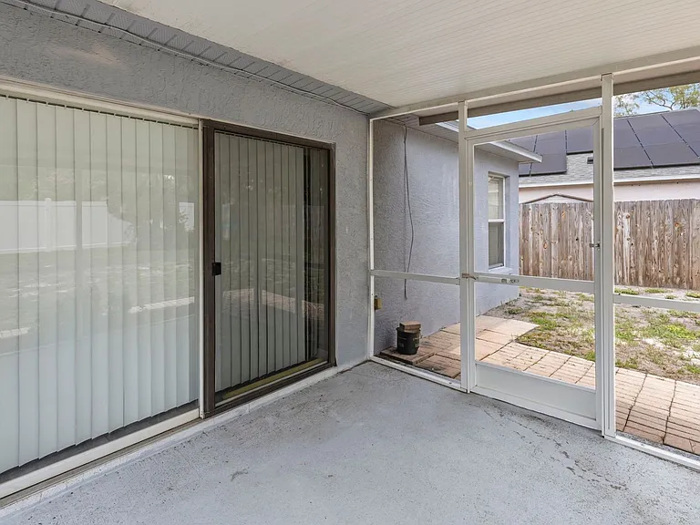 11111 Lakeside Vista Dr — Photo 10
