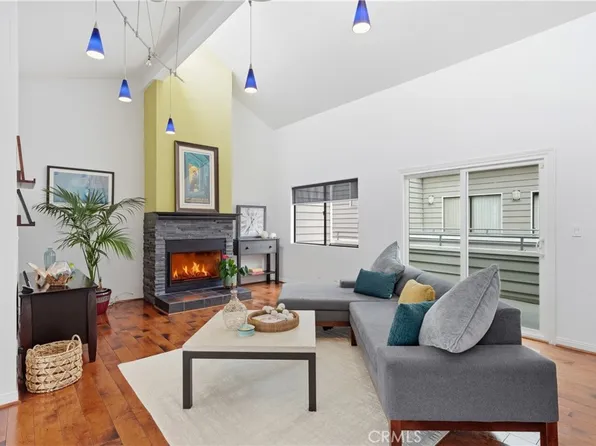 1134 Cypress Ave #2, Hermosa Beach, CA 90254