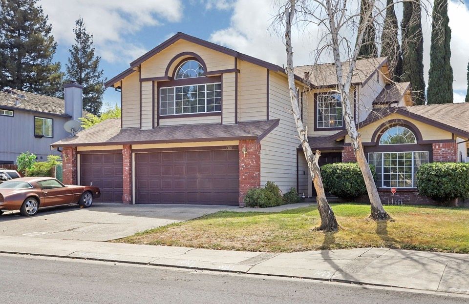 1st image of 706 Castle Oaks Dr