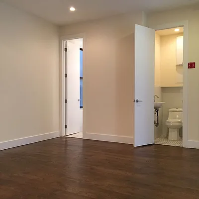 Rented by Nooklyn NYC LLC | media 35