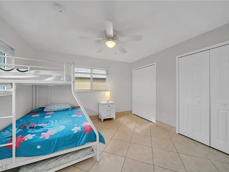 3746 SE 1st Pl — Photo 21