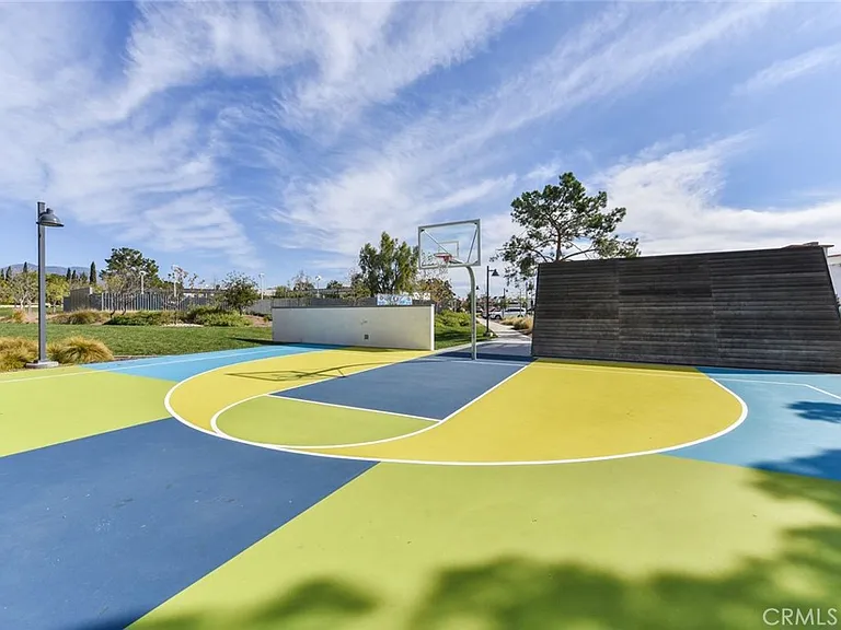 530 Cultivate — Photo 14