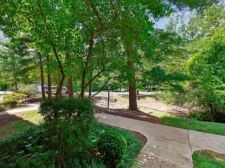5702 Brewer House Cir #T3-12 — Photo 28