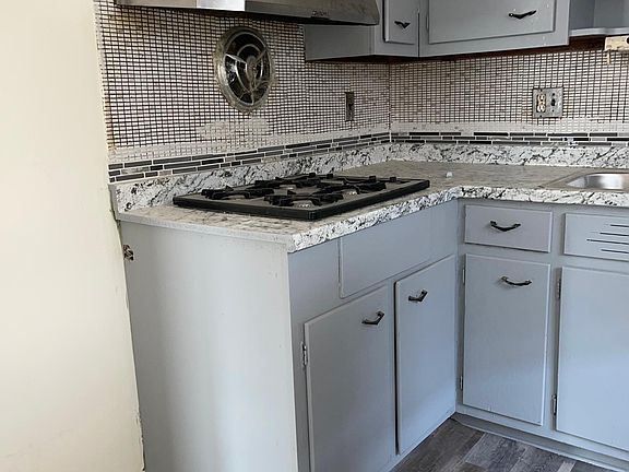 4th image of 174 Harper Ave #1AND-2