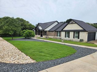 1033 MYSTIC SHORES BLVD, Spring Branch, TX 78070
