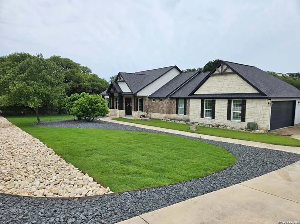 1033 MYSTIC SHORES BLVD, Spring Branch, TX 78070