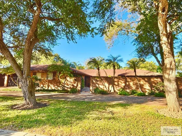 145 Fireside Dr, Brownsville, TX 78521