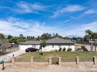 7501 Whirlaway St, Bakersfield, CA 93307