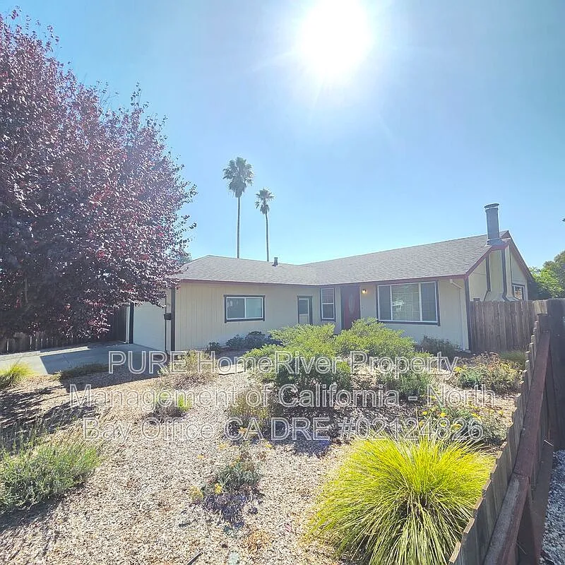 3 bed, 2.0 bath, 1120 sqft, $3,400 — Photo 1