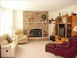 4th image of 467 Burr Oak Dr