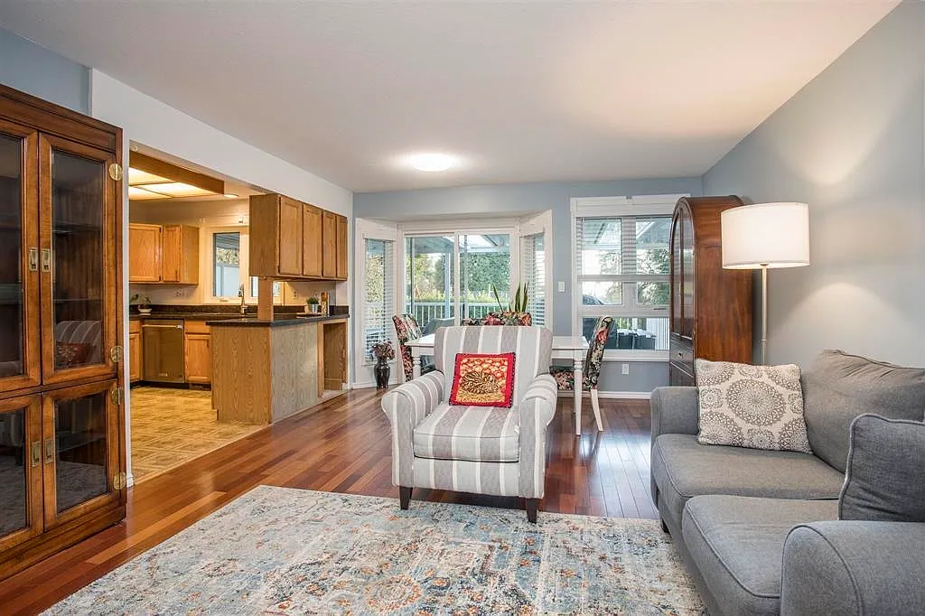 3 bed, 1600 sqft, $3,500 — Photo 4