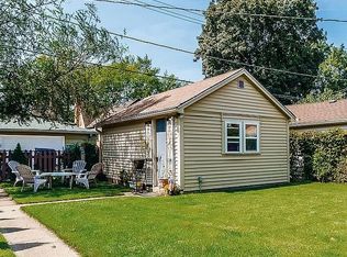 7304 N Octavia Ave, Chicago, IL