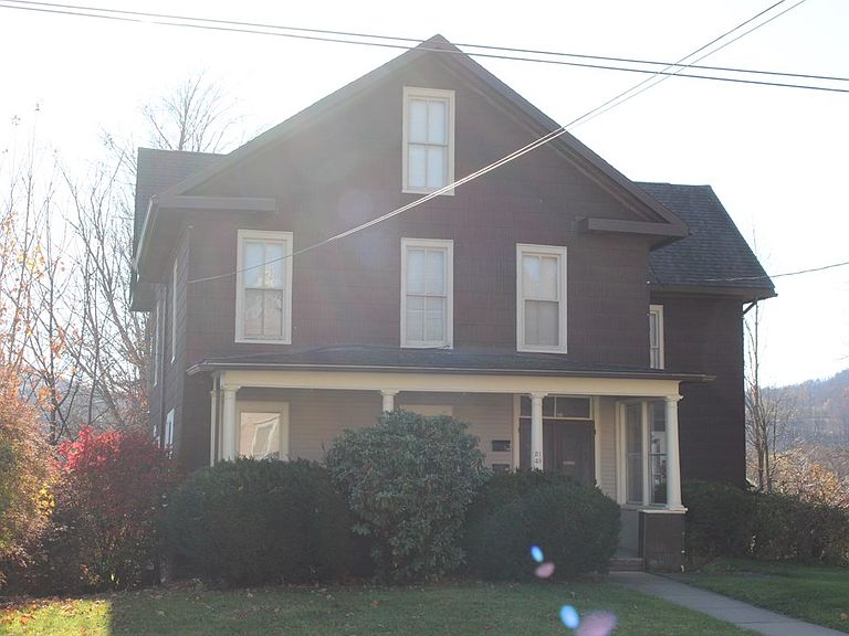 Listing photo 3