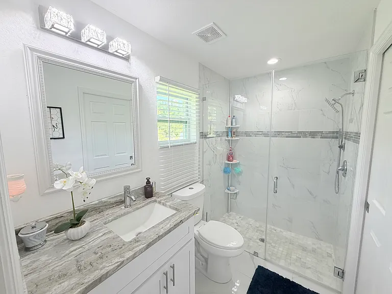 700 Connecticut Ln — Photo 40