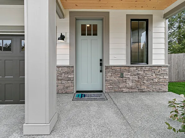 15607 SE 257th Pl, Covington, WA 98042