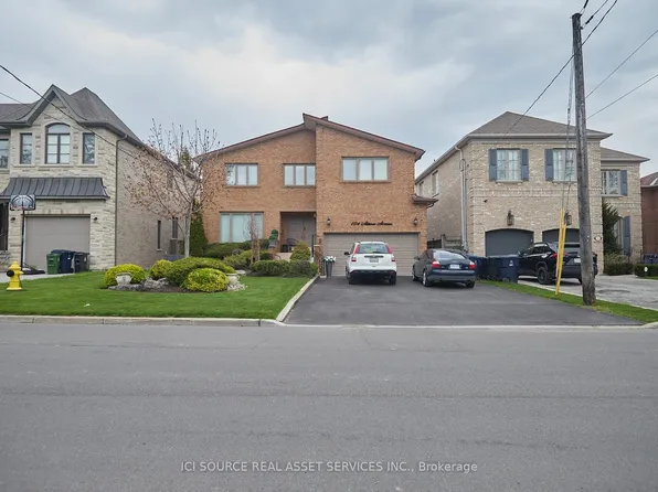 104 Almore Ave, Toronto, ON M3H 2H5