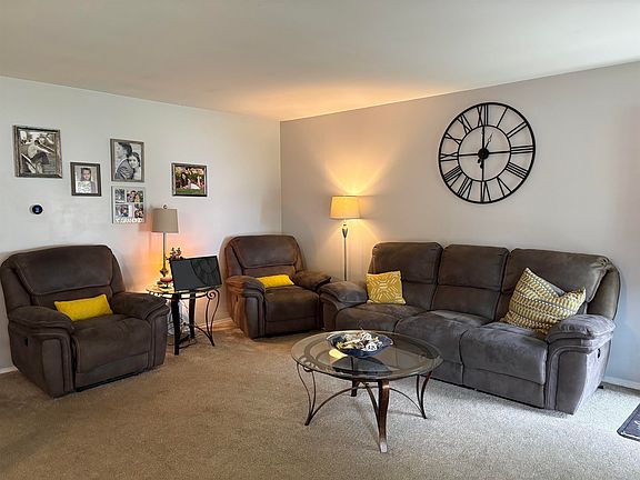 5th image of 5288 Vineyard Ln