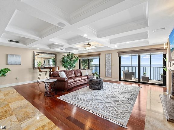 4th image of 1920 Virginia Ave APT 902