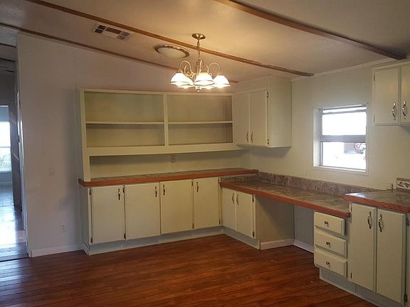 4th image of 275 N Dorothy Ave
