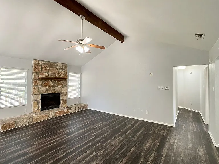 2507 Shiloh Dr — Photo 5