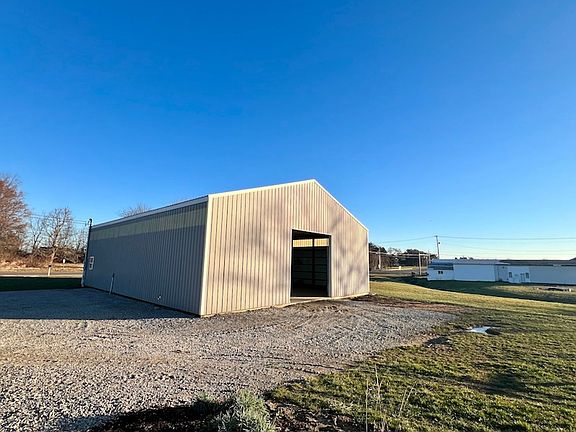 3rd image of 2697 Us Highway 224 E