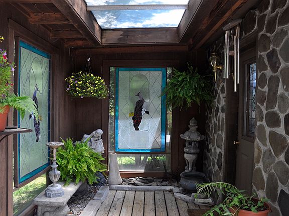 5th image of 31 Pond Lane