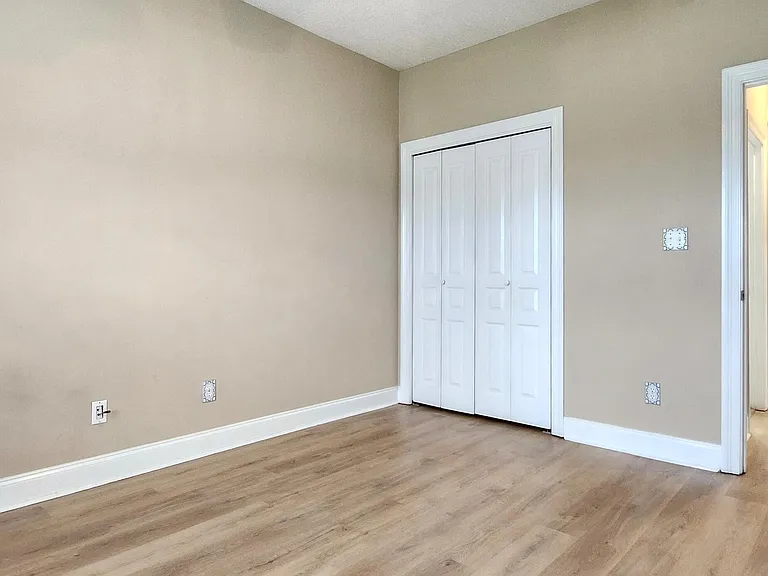 3254 Stonegate Cir — Photo 12