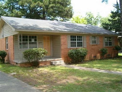 1st image of 1515 W 37th Ave