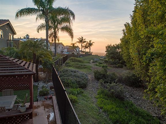 5th image of 1824 Sea Vista Pl