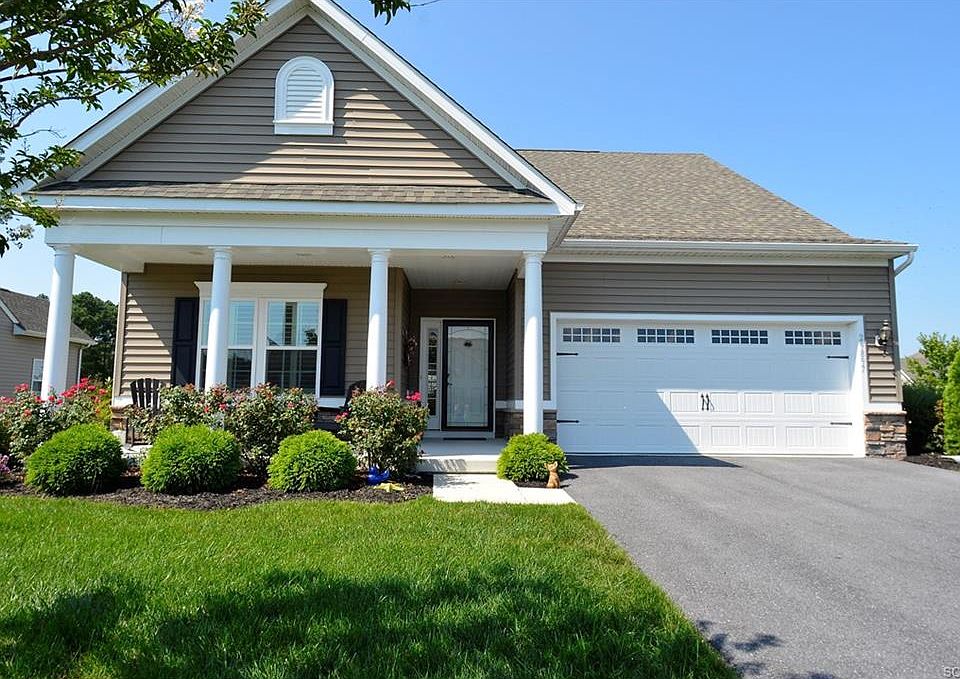 1st image of 29897 Kiawah Dr