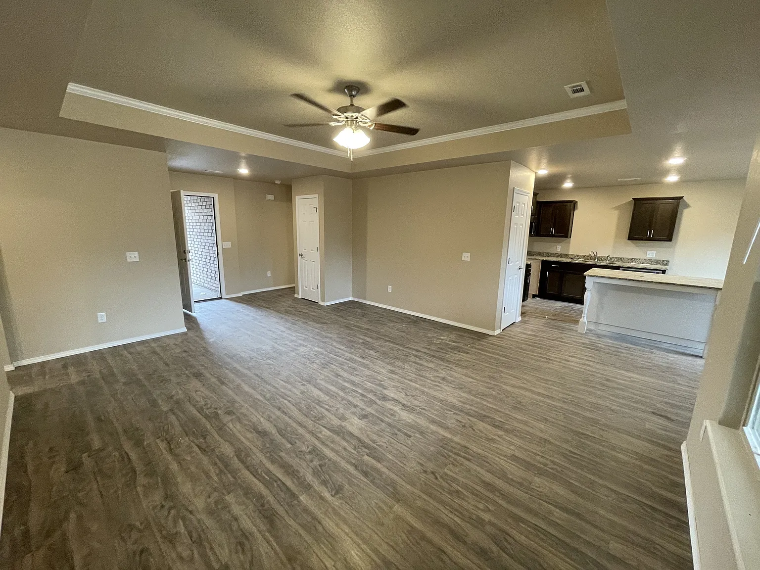 909 Rachel Street - 1 — Photo 4