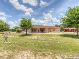 233 River Ranch Dr, Bandera, TX 78003