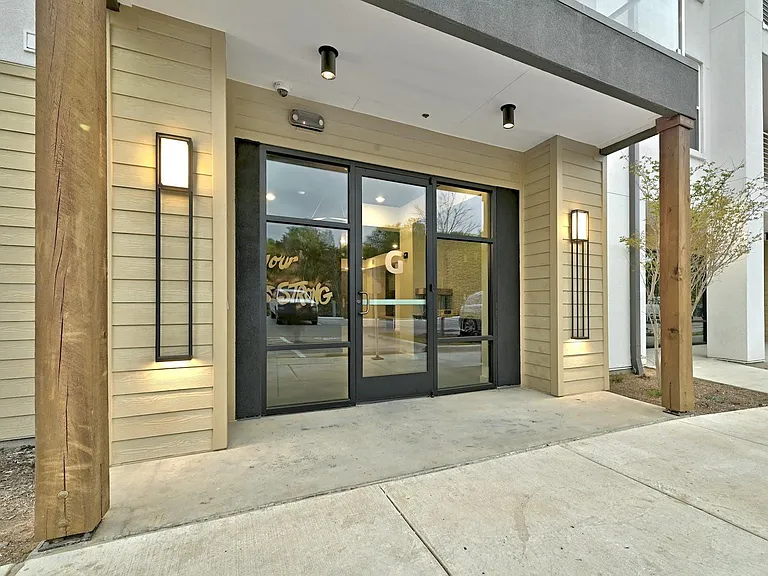 4801 Springdale Rd #1204 — Photo 3