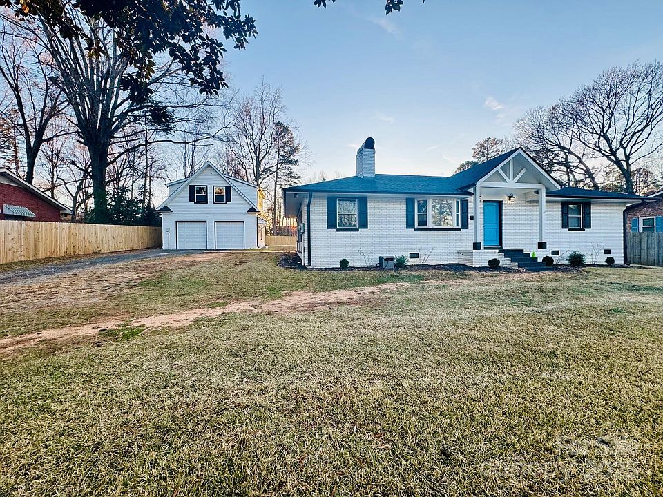 1st image of 3107 Garrison Dr