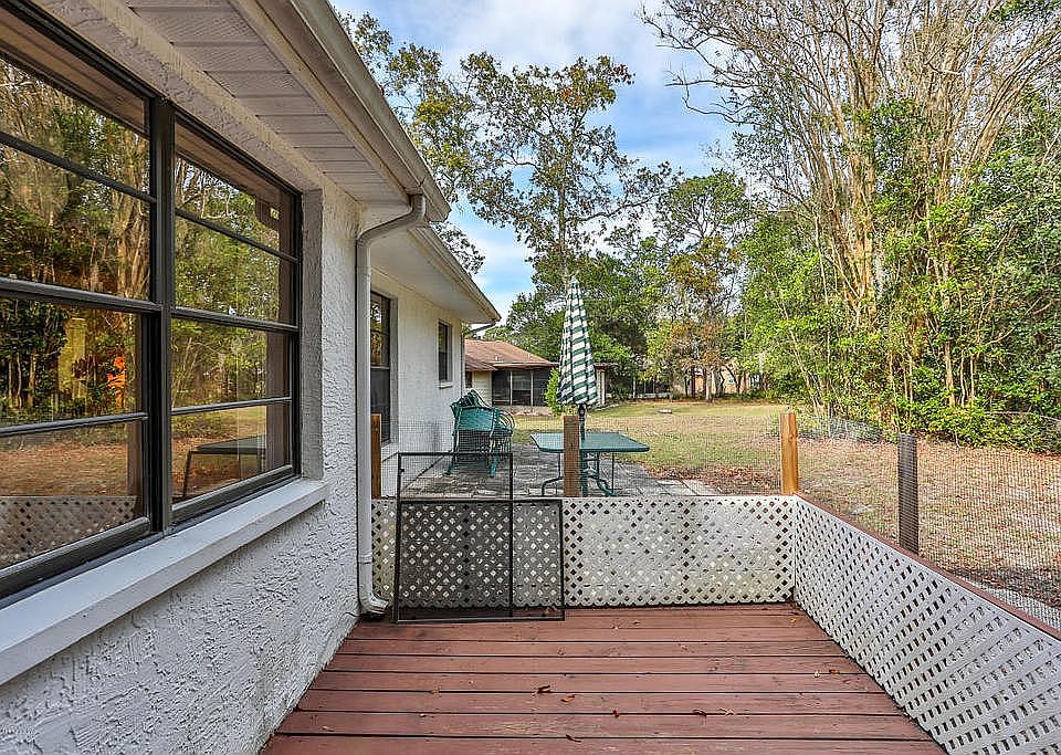 2nd image of 7460 Allen Dr