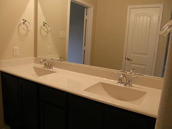 812 Westgate Ct — Photo 6