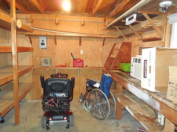 3rd image of 5220 Mt Green Ln SE
