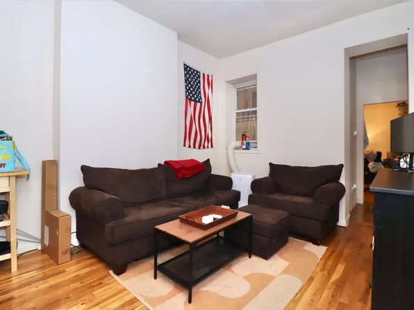 415 1st Street image 1 of 17