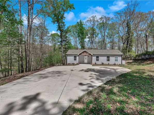 117 Horton Rd, Townville, SC 29689