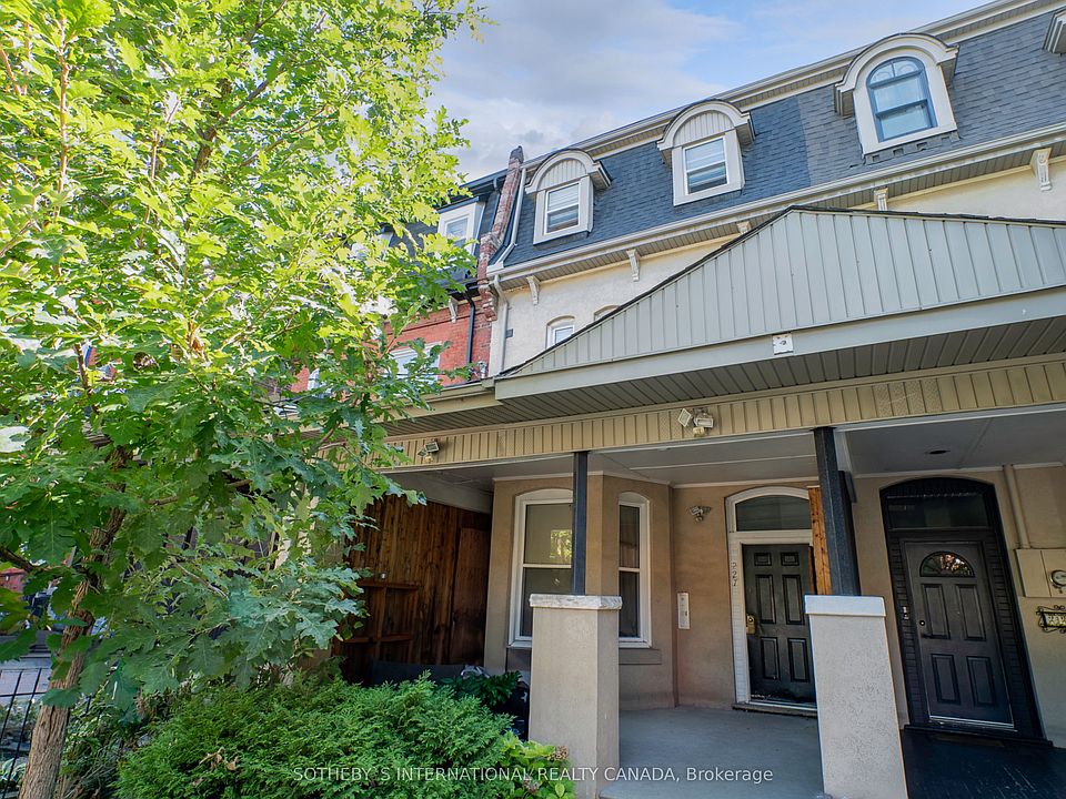 1st image of 227 Beverley St #0