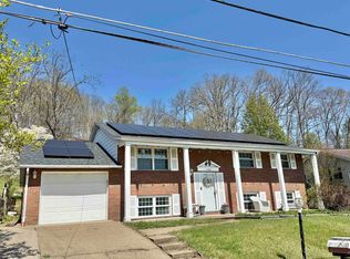 1528 Greenbrier Dr, Huntington, WV